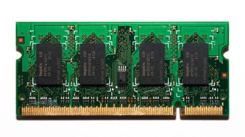 Оперативна пам'ять Kingston 16 ГБ DDR4